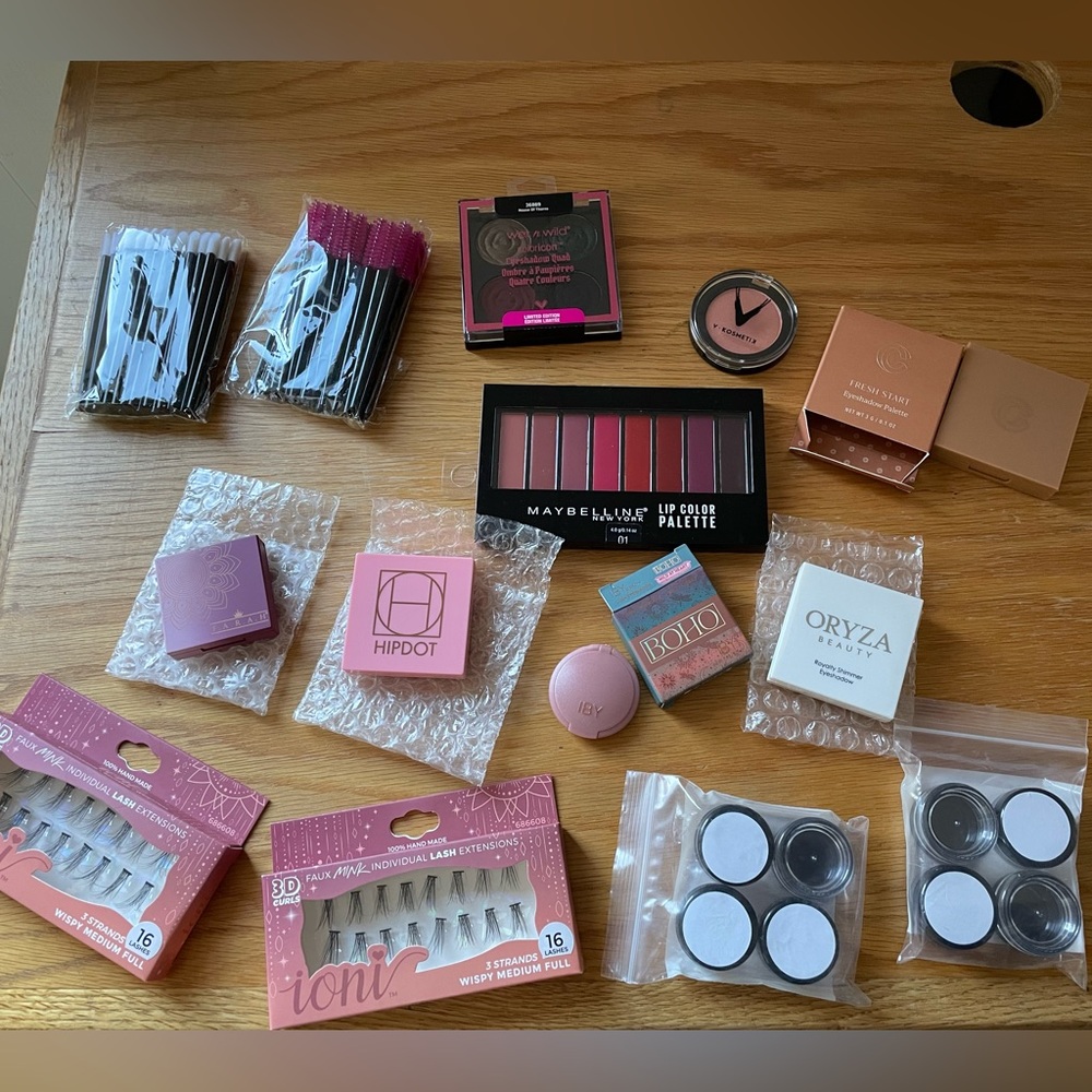 Bundle Brand New 14 pcs of Makeup Various Brands